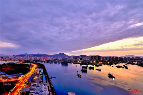 凯里旅游城市标志（凯里市被命名为中国优秀旅游城市）